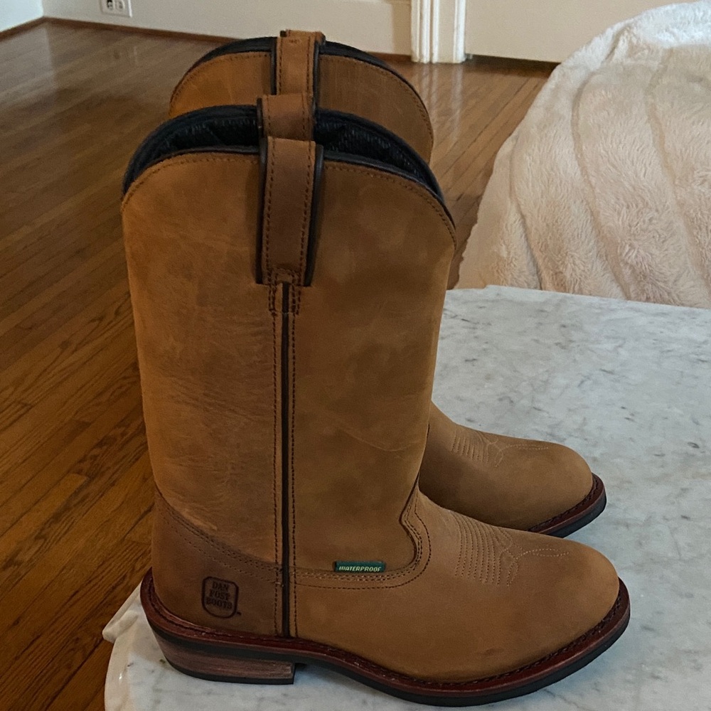 Dan Post Tan Western Boots